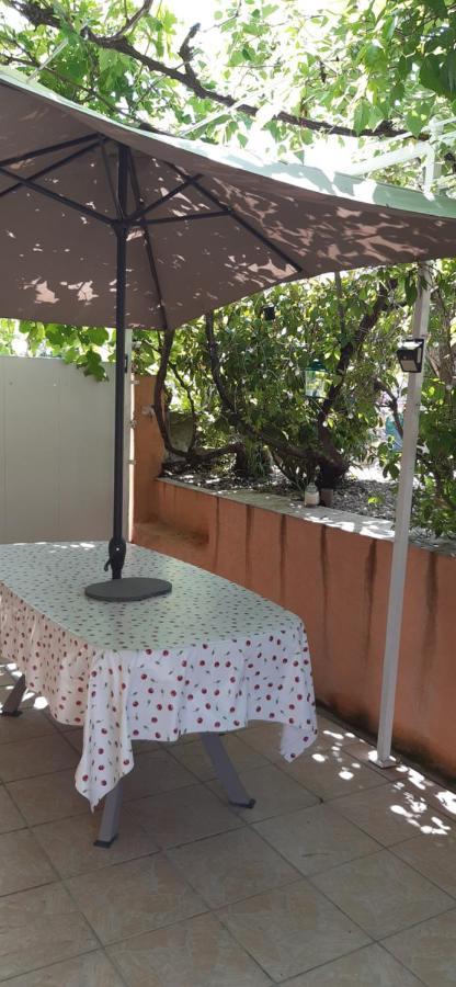Chez Vero - Chambre D'Hote Privee - Proche Cassis Ste Baume Marseille Le Castelet Agora - Parking Clos - Обан Екстериор снимка
