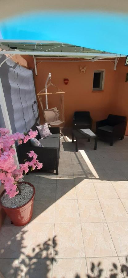 Chez Vero - Chambre D'Hote Privee - Proche Cassis Ste Baume Marseille Le Castelet Agora - Parking Clos - Обан Екстериор снимка
